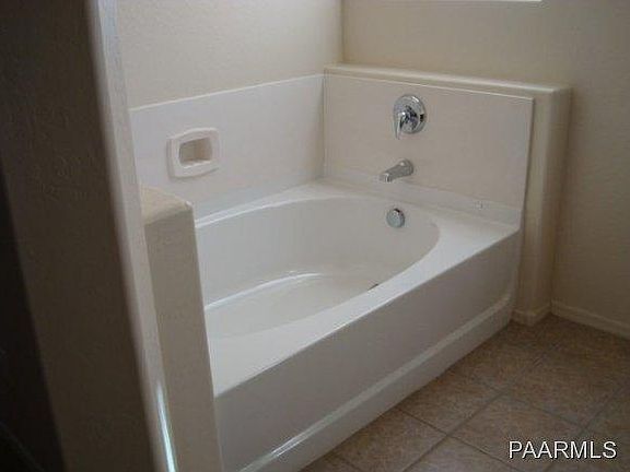 5th image of 7950 E Thistle Dr