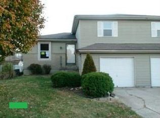 1107 W Sheridan St, Olathe, KS 66061
