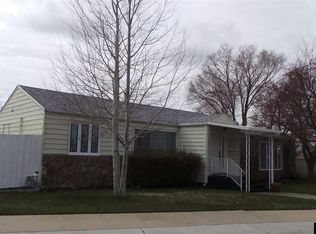 310 R St, Rock Springs, WY 82901
