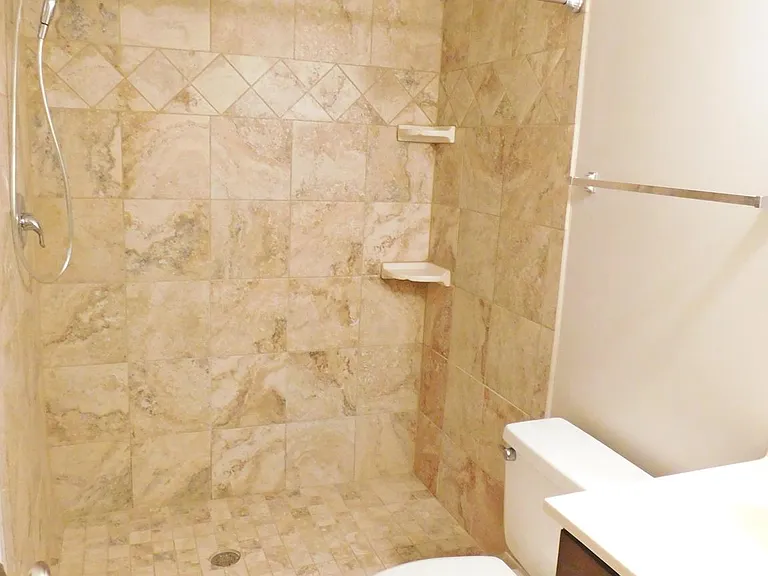 10315 Cherry View Ct — Photo 21