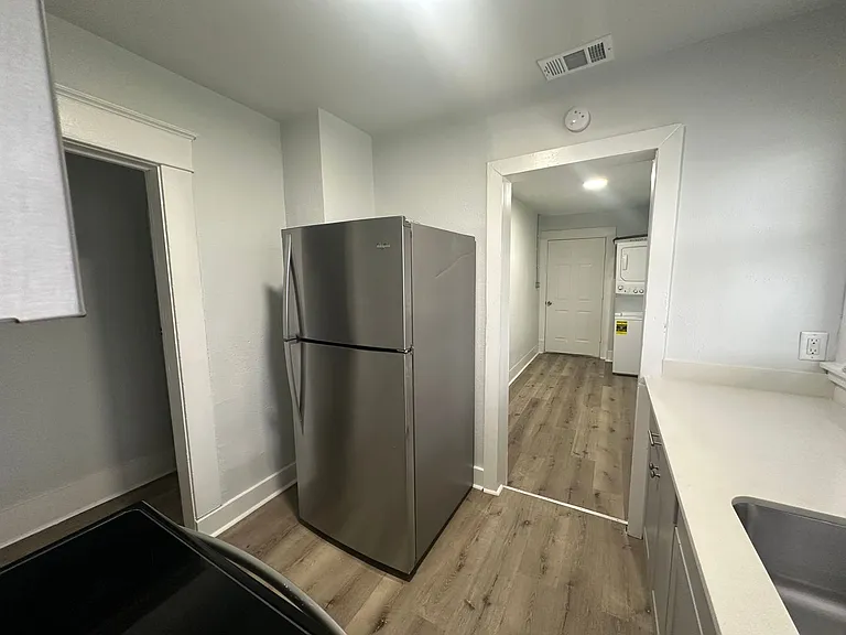 819 N Marsalis Ave — Photo 8
