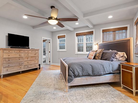 Master Bedroom - King