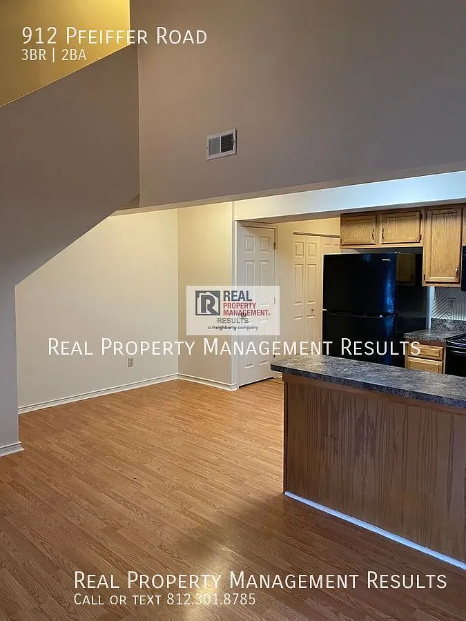 Spacious Northside Townhouse with Fenced Backyard & Patio — Photo 3