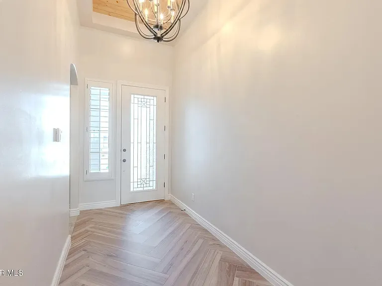 13364 Emerald Glass Dr — Photo 2