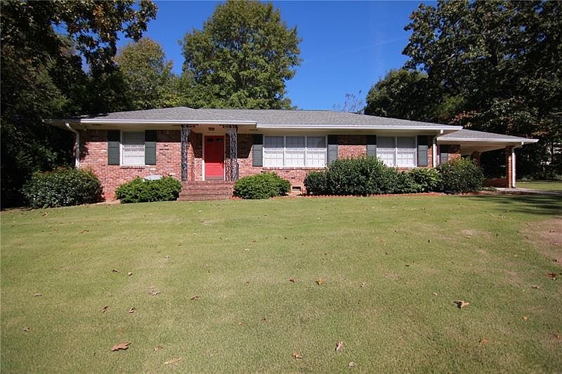 1st image of 2647 Sharondale Cir NE