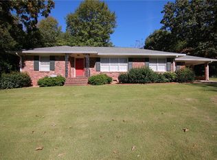 2647 Sharondale Cir NE, Atlanta, GA 30305