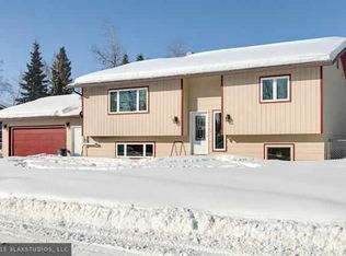 1610 Madison Dr, Fairbanks, AK 99709