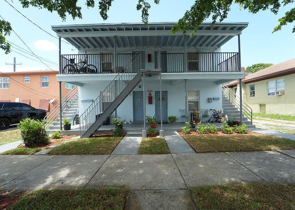 1st image of 1021 14th Street