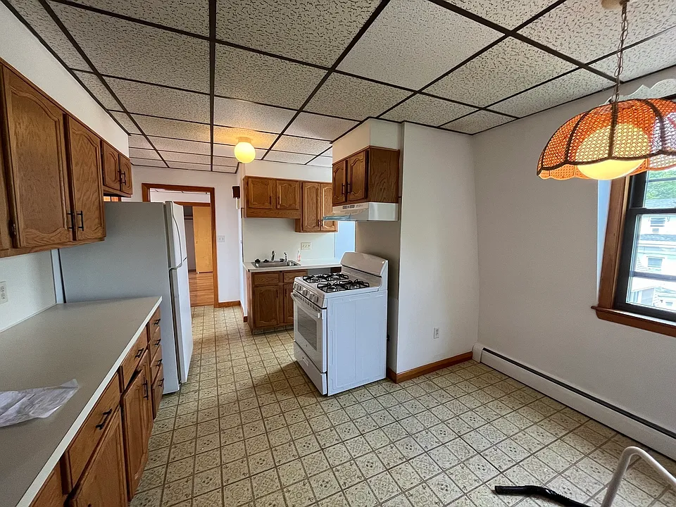 31 Corey St #3