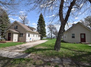 275 Nolan Ave, New Effington, SD 57255