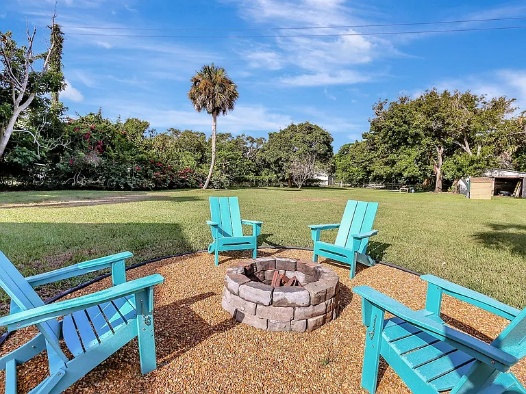 7501 S Indian River Dr — Photo 34