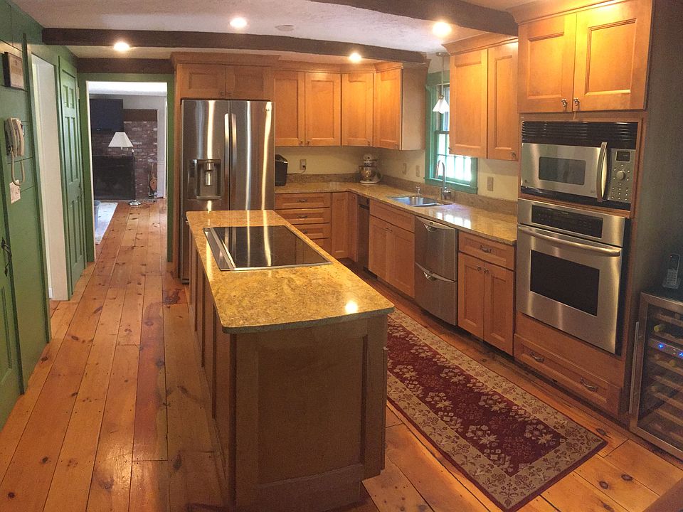 Fabulous Upgraded Kitchen