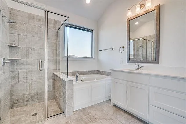 6840 Stonecrop Dr — Photo 7