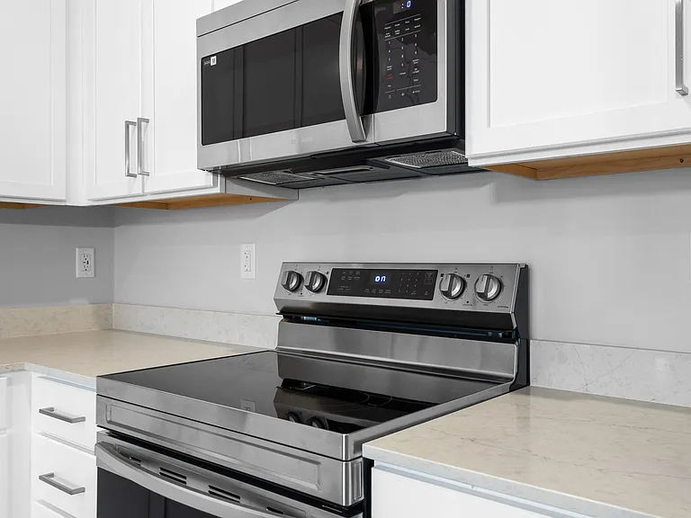 Forest Edge Apartments — Photo 11