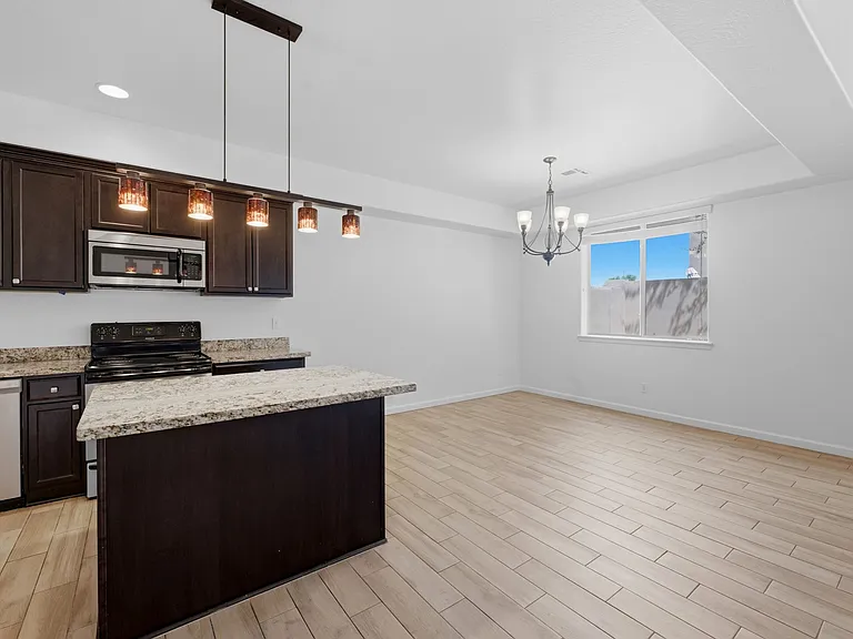 4810 E Virginia Ave #B — Photo 8