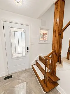 45 Vodden St W — Photo 3