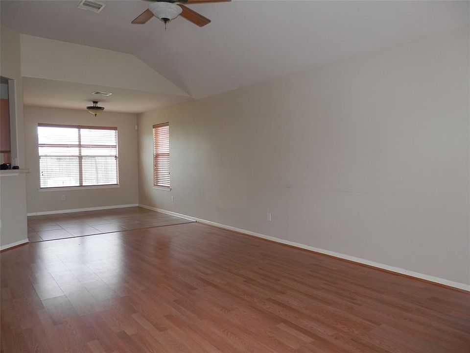 1st image of 6019 Copinsay Dr