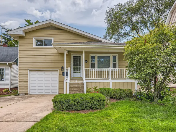 603 Delles Rd, Wheaton, IL 60187