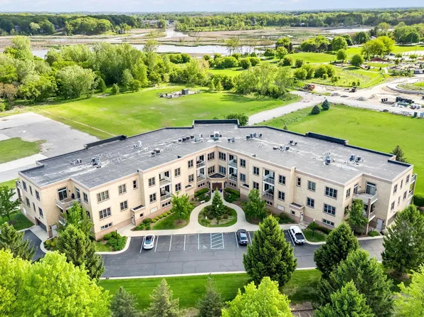 29 E 6th St Unit 304, Holland, MI 49423