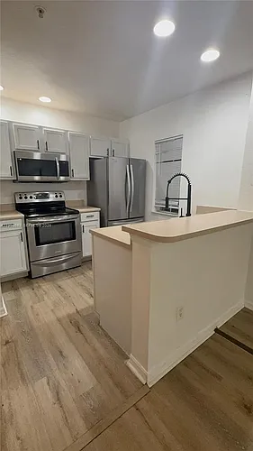4003 Santa Maria Dr #101 Photo 1