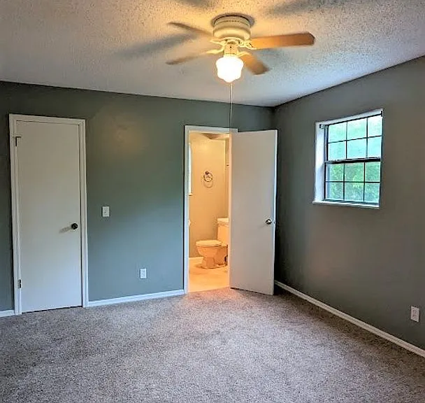7934 NW 40th St — Photo 34