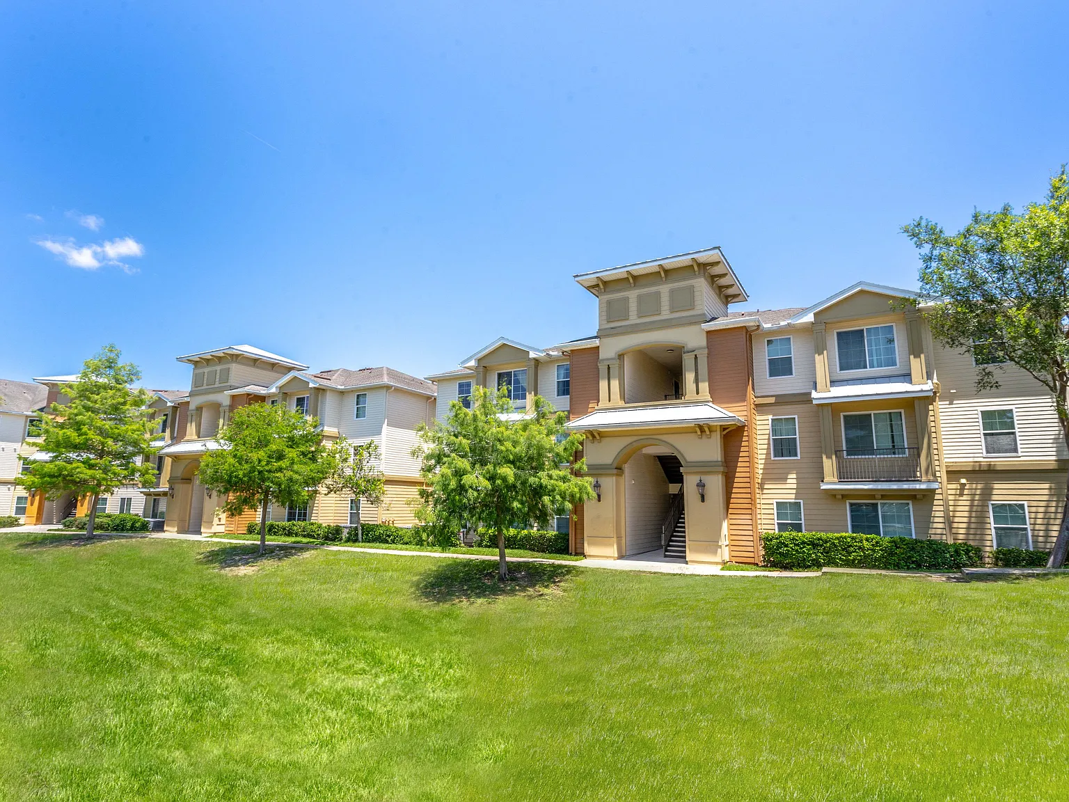 Cape Morris Cove Apartments & Townhomes — Photo 2