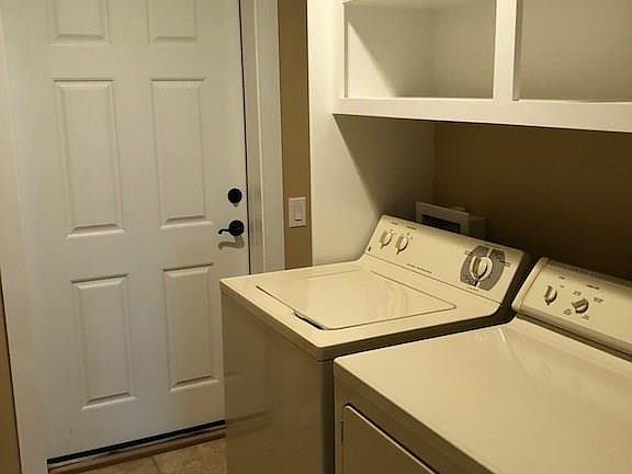5th image of 101 Mesa Springs Cir