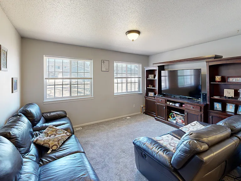 4905 S Tennis Ln — Photo 31