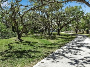 6510 24th Ave E, Bradenton, FL 34208