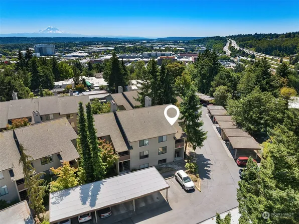 15175 Sunwood Blvd DD12, Tukwila, WA 98188