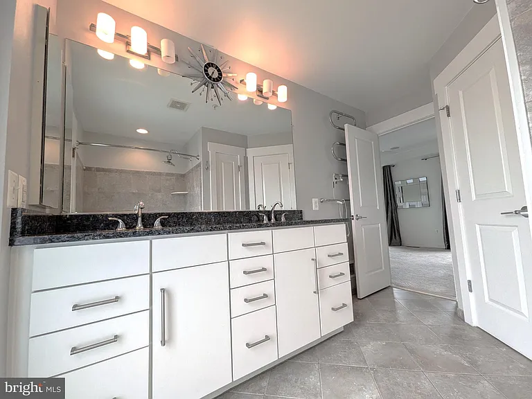 22447 Verde Gate Ter — Photo 28