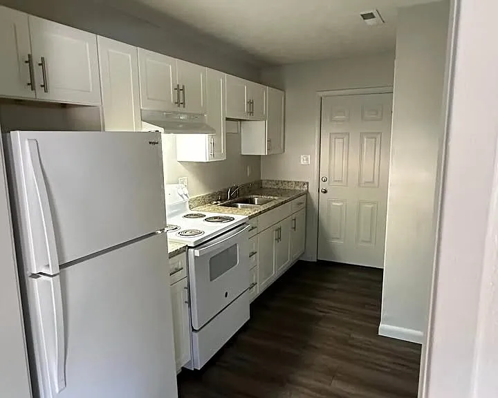 4966 Fieldcrest Dr #3 — Photo 10