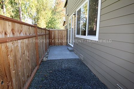 5th image of 4857 100th St NE