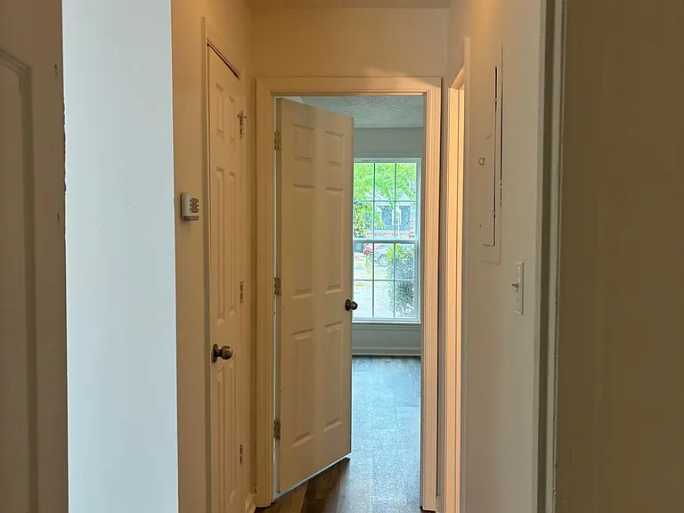 2326 Winston Way — Photo 8