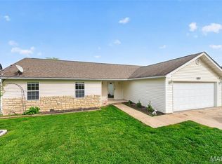 20826 Hibbett Rd, Saint Robert, MO 65584