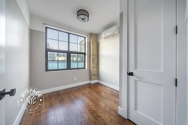 Rented by MySpaceNYC | media 1