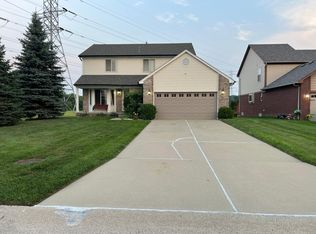 12741 Seventeen Mile Rd, Sterling Heights, MI 48313