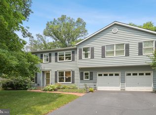 16 Fieldston Rd W, Princeton, NJ 08540