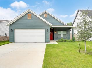 809 Stamps Ave, Fort Worth, TX 76114