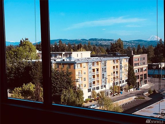2nd image of 177 107th Ave NE APT 1009