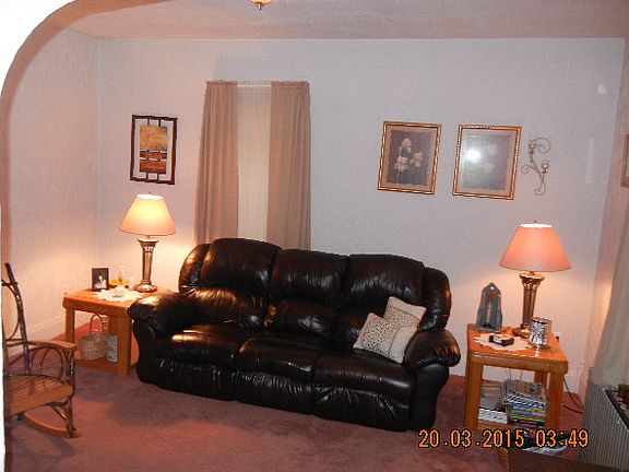 5th image of 51 E Brown St