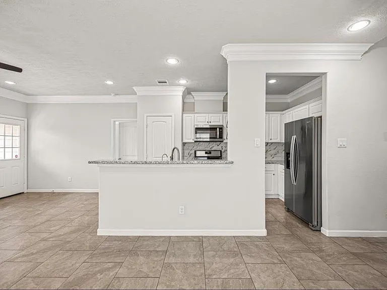 4907 Leamathew St — Photo 15