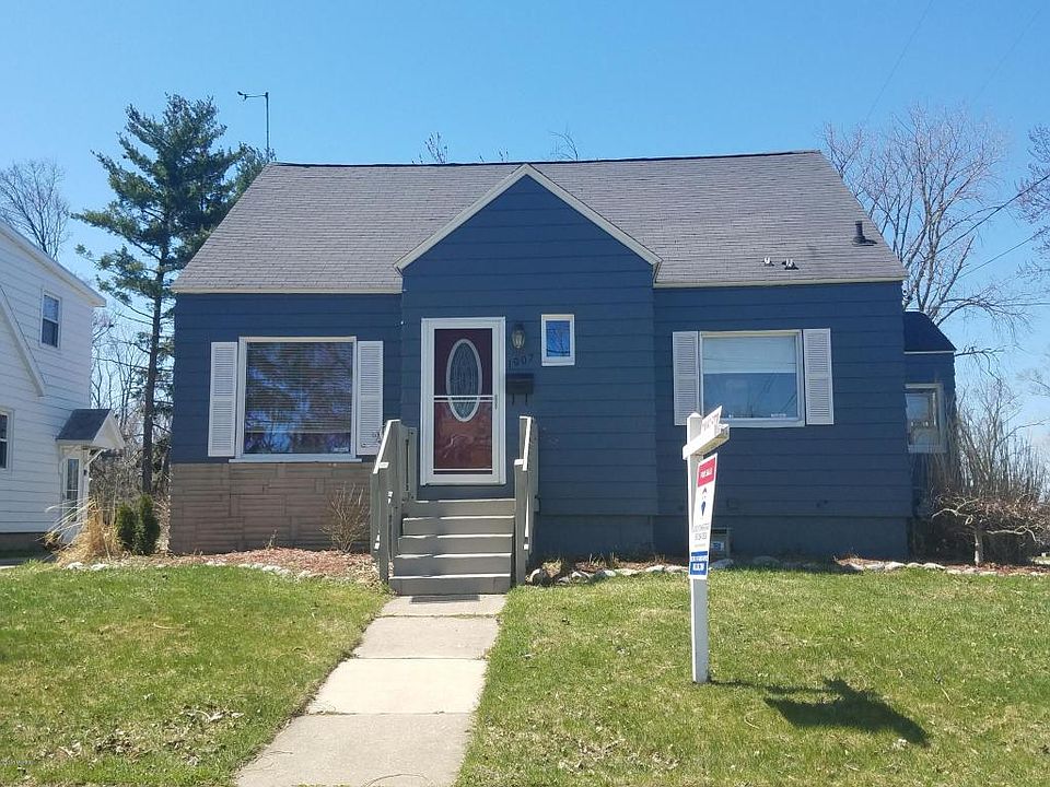 1st image of 1907 Blandford Ave SW