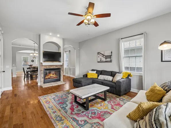 811 Sylvan St #B, Nashville, TN 37206