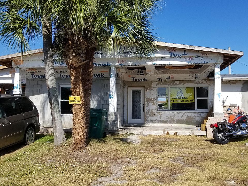 1st image of 2650 Carol Dr