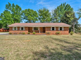 242 Lake Joy Rd, Perry, GA 31069