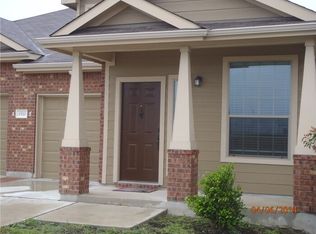 1520 Muirfield Bend Dr #B, Hutto, TX 78634