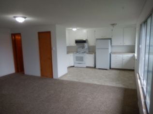 817 5th St SW APT 1, Puyallup, WA 98371