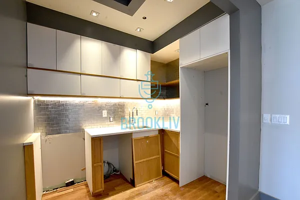 Rented by null | media 107