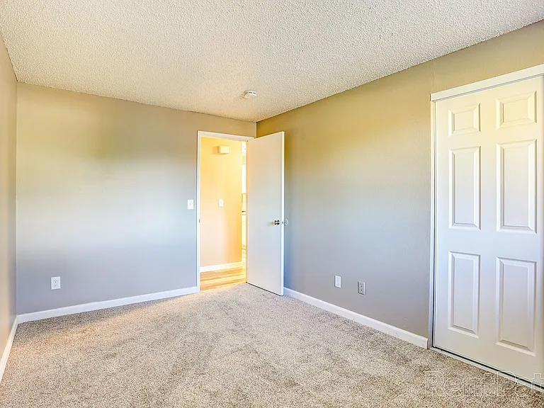3050 NE 23rd St — Photo 11